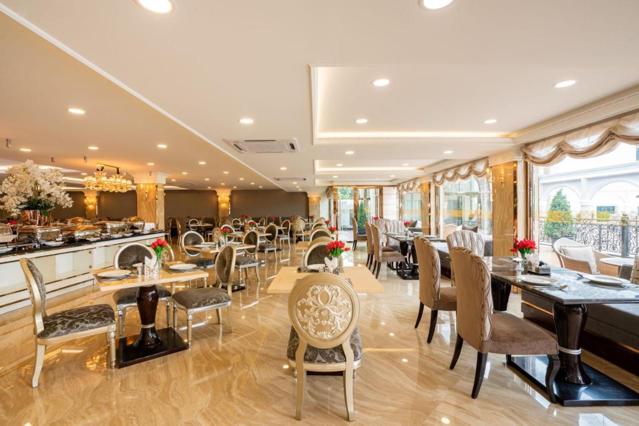 Lk Emerald Beach - Sha Extra Plus Pattaya Zewnętrze zdjęcie The restaurant