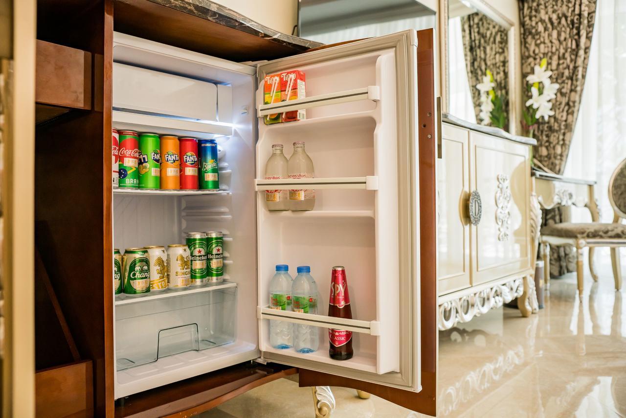 Lk Emerald Beach - Sha Extra Plus Pattaya Zewnętrze zdjęcie A refrigerator